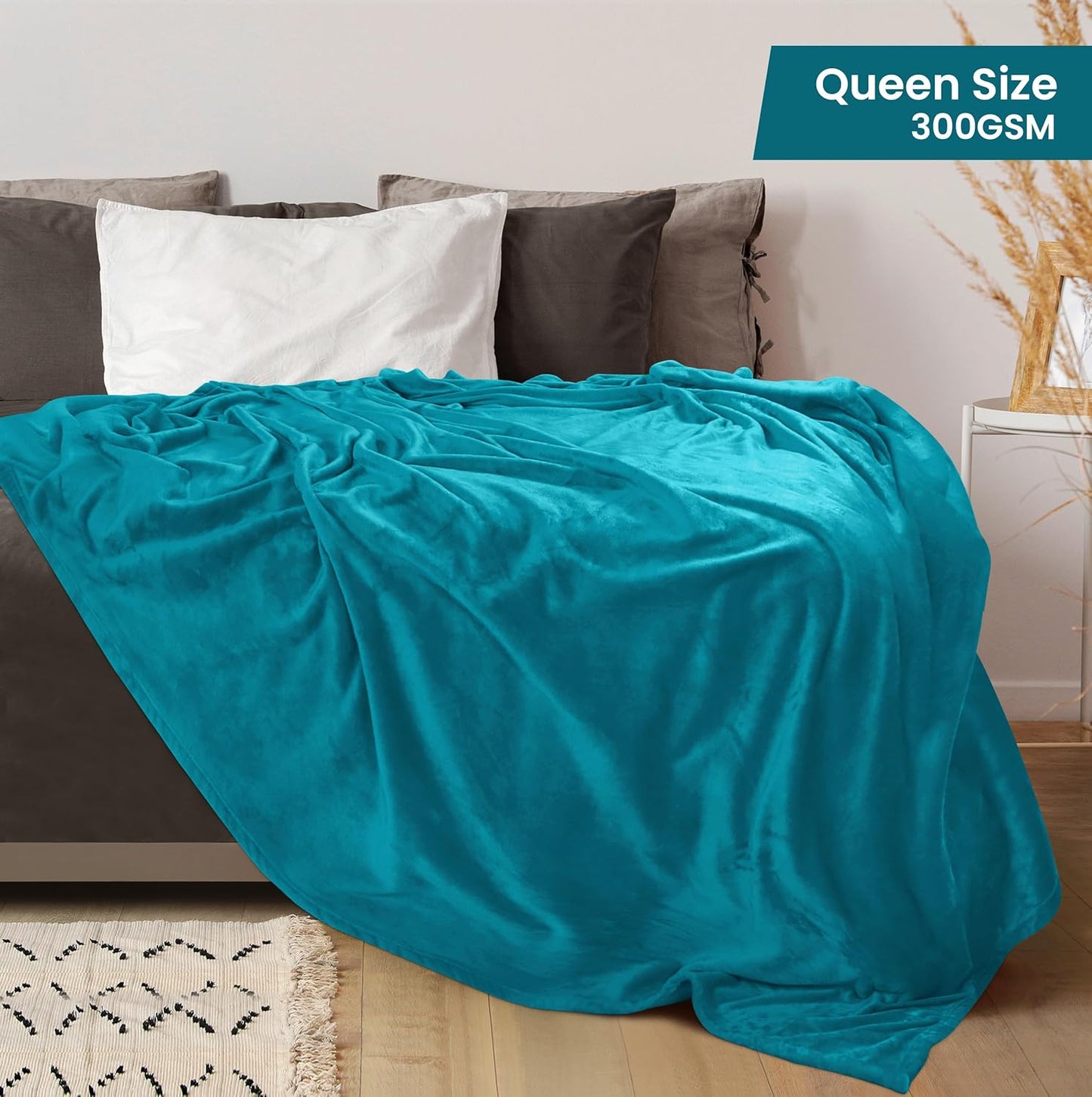 Utopia Bedding Fleece Blanket - Luxury Soft Microfiber | Queen Size Turquoise 300GSM (90x90 Inch)