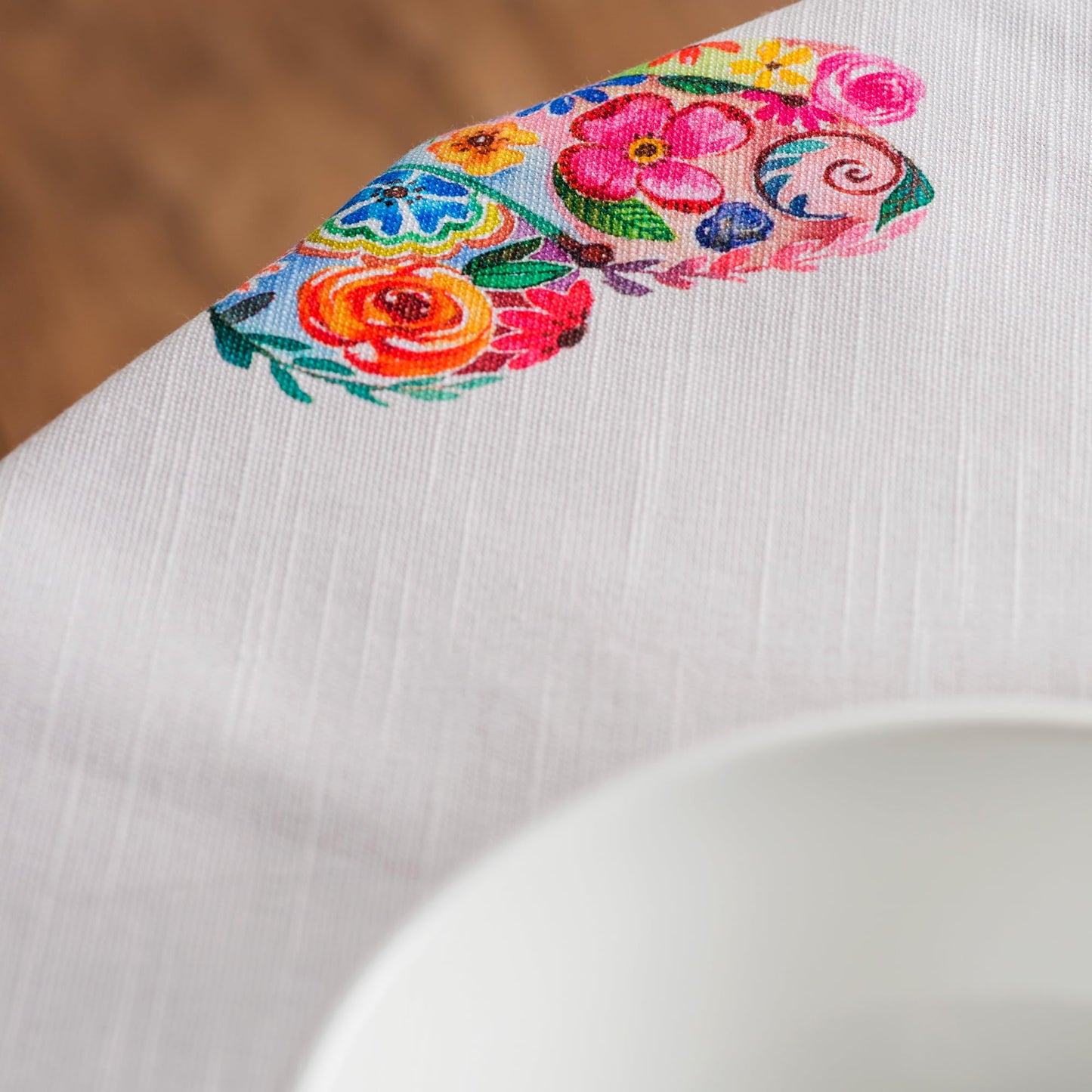Maison d' Hermine Table Cloth Round Table 100% Cotton 69 Round Inches Tablecloth Reusable Decorative for Dining Kitchen Farmhouse Home Gifts for Mothers Day Spring Summer- Happy Florals -High Summer