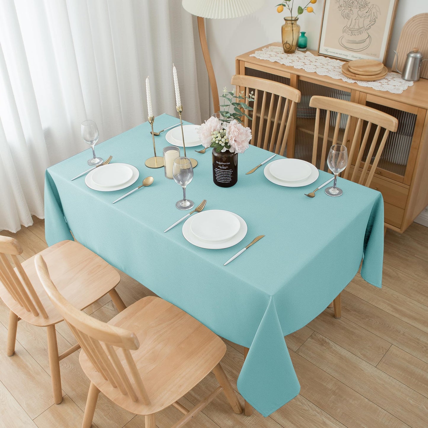 Biscaynebay Textured Fabric Tablecloths 90x132 Inches Rectangular, Navy Water Resistant Tablecloths for Dining, Kitchen, Wedding and Parties etc. Machine Washable