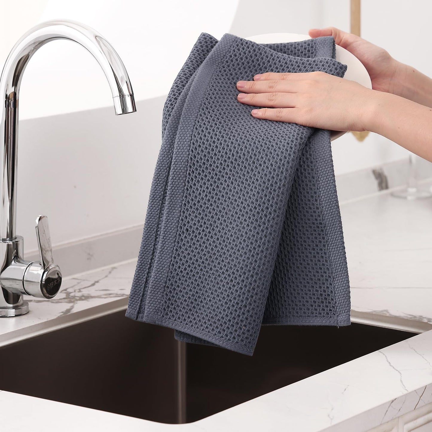 Homaxy 100% Cotton Waffle Weave Kitchen Dish Towels, Ultra Soft Absorbent Quick Drying Cleaning Towel, 20x28 Inches, 12-Pack, Dark Grey
