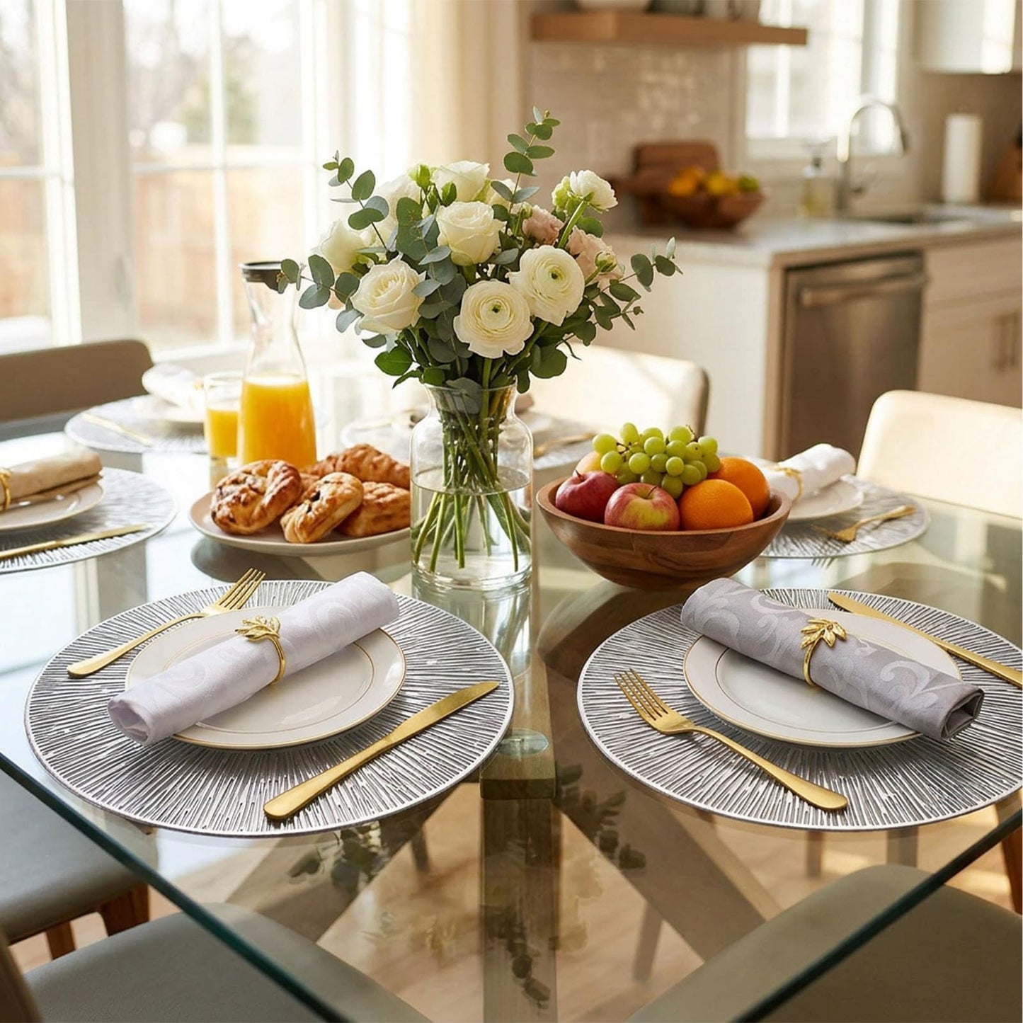 Evevda Placemats for Dining Table Set of 6 Round Hollow Out Table Mats Pressed Metallic Vinyl Plastic Place Mats Table Decoration for Holiday Wedding Accent Centerpiece(Silver Radial Circle)