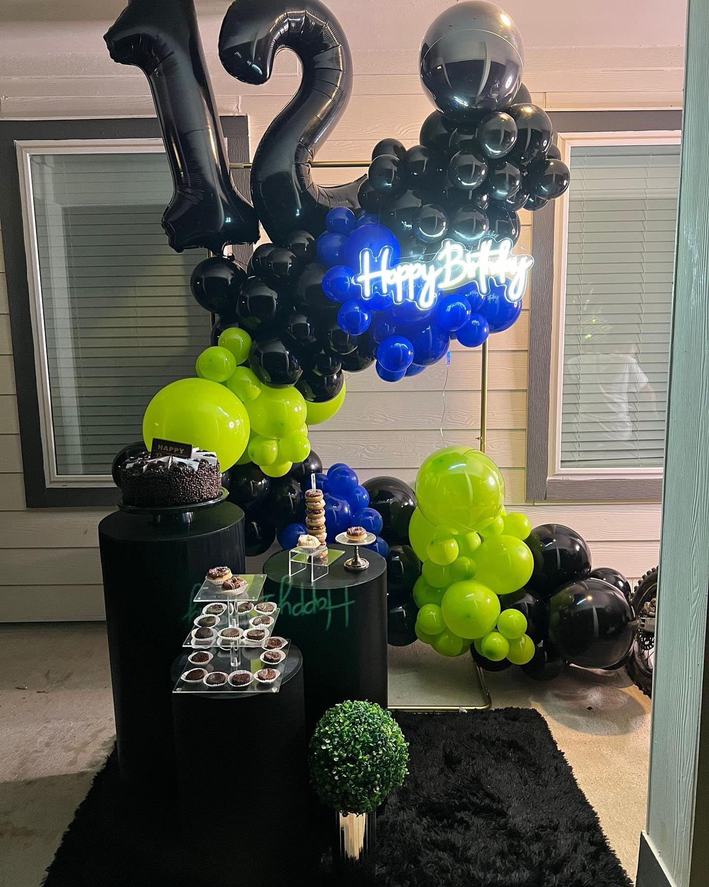 Black Number 11 Balloon 40 inch, 11 Number Balloons, 11th Black Birthday Decorations, 11 Year Old Girls Boys Party Supplies