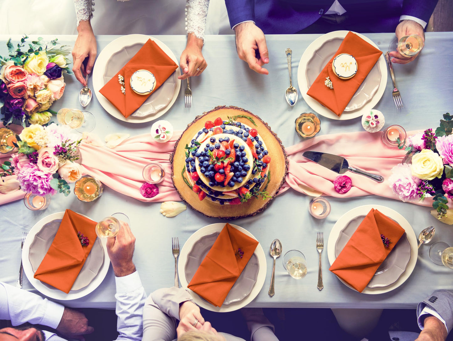 Utopia Home [288 Pack, Orange] Cloth Napkins 20x20 Inches, 100% Polyester Hemmed Edges, Washable and Reusable Ideal for Parties, Weddings and Dinners