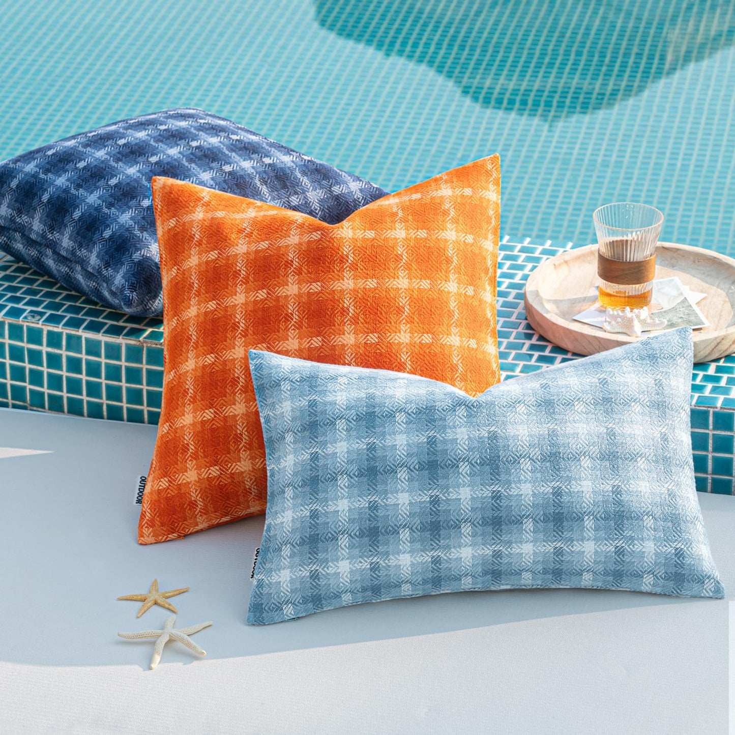 MIULEE Outdoor Waterproof Throw Pillow Covers - Decorative Farmhouse Cushion Cases | 18x18 Inch Light Blue (Pack of 2)