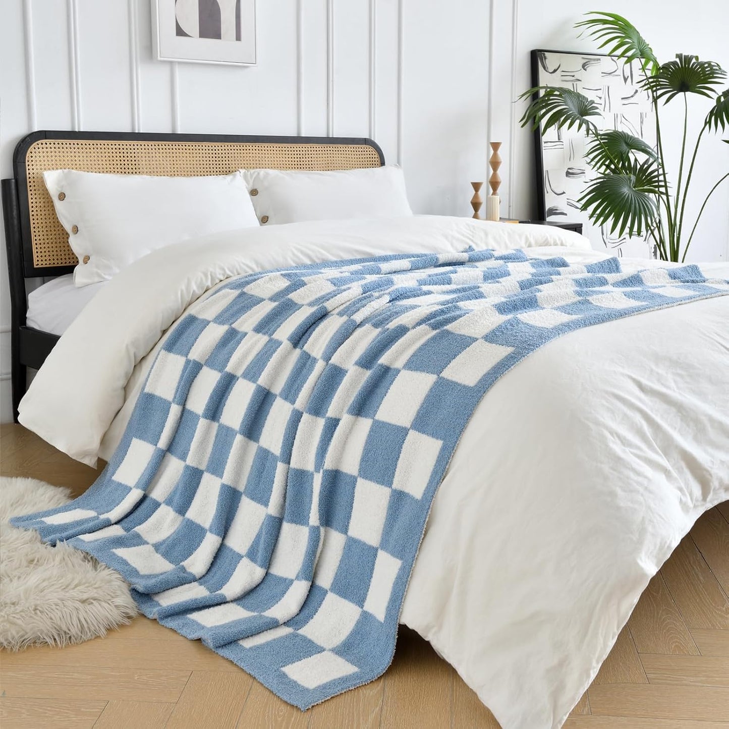 Skiennix Checkered Knitted Throw Blanket - Cozy Fluffy Plaid Design for Couch & Bed | Lightweight 50"x60" Blue