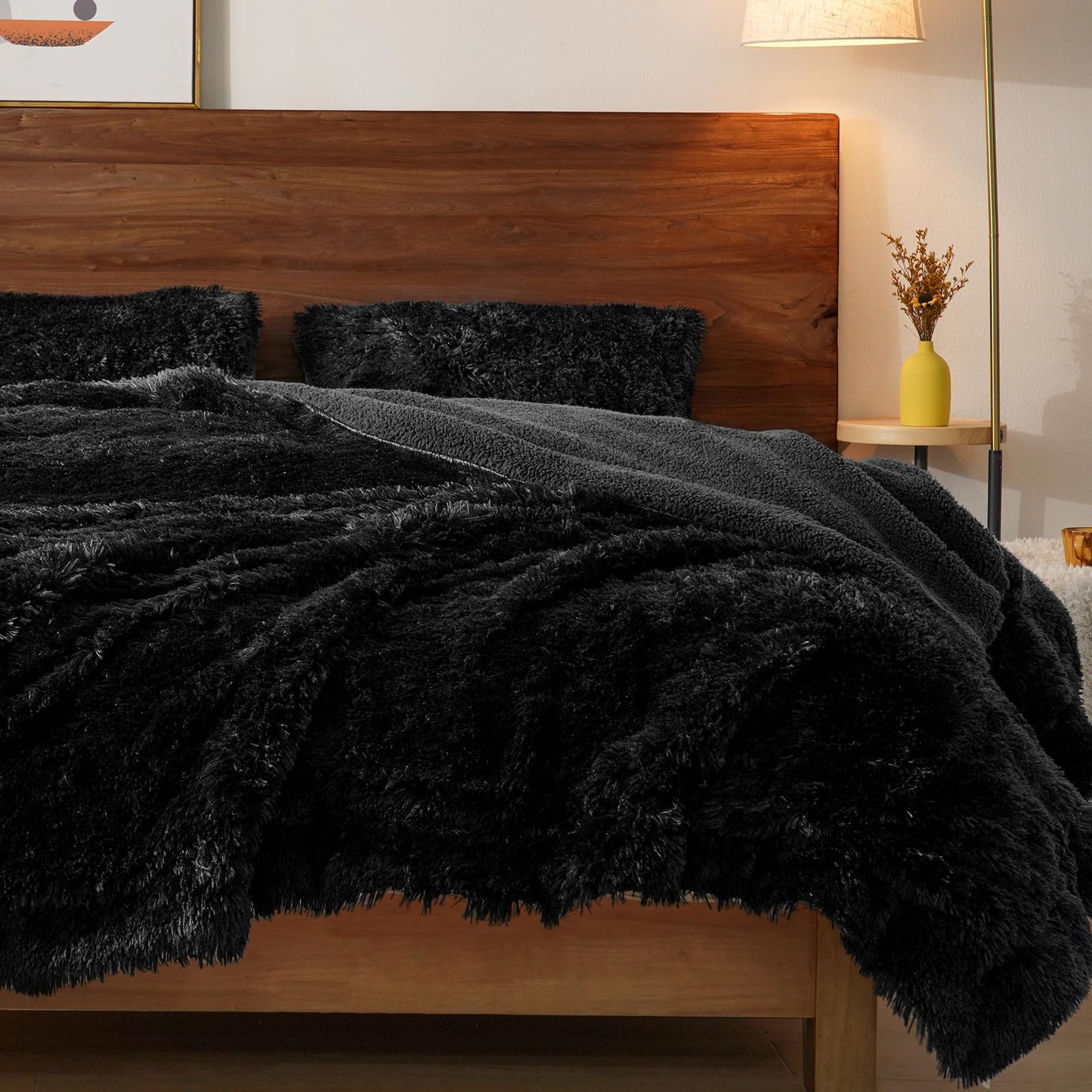 PHF Luxury Fuzzy Faux Fur King Comfy Plush Thick Fluffy Blanket, Warm Soft Shaggy, Elegant Furry Throw for Home Decor, Bed, Couch, Chair, Sofa, Black, 108" x 90"