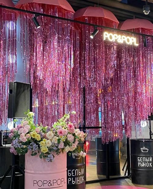 GOER Metallic Tinsel Foil Fringe Curtains - 3.2 ft x 8.2 ft | Perfect for Birthday, Graduation, New Year & Wedding Decor (4 Packs, Laser Pink)