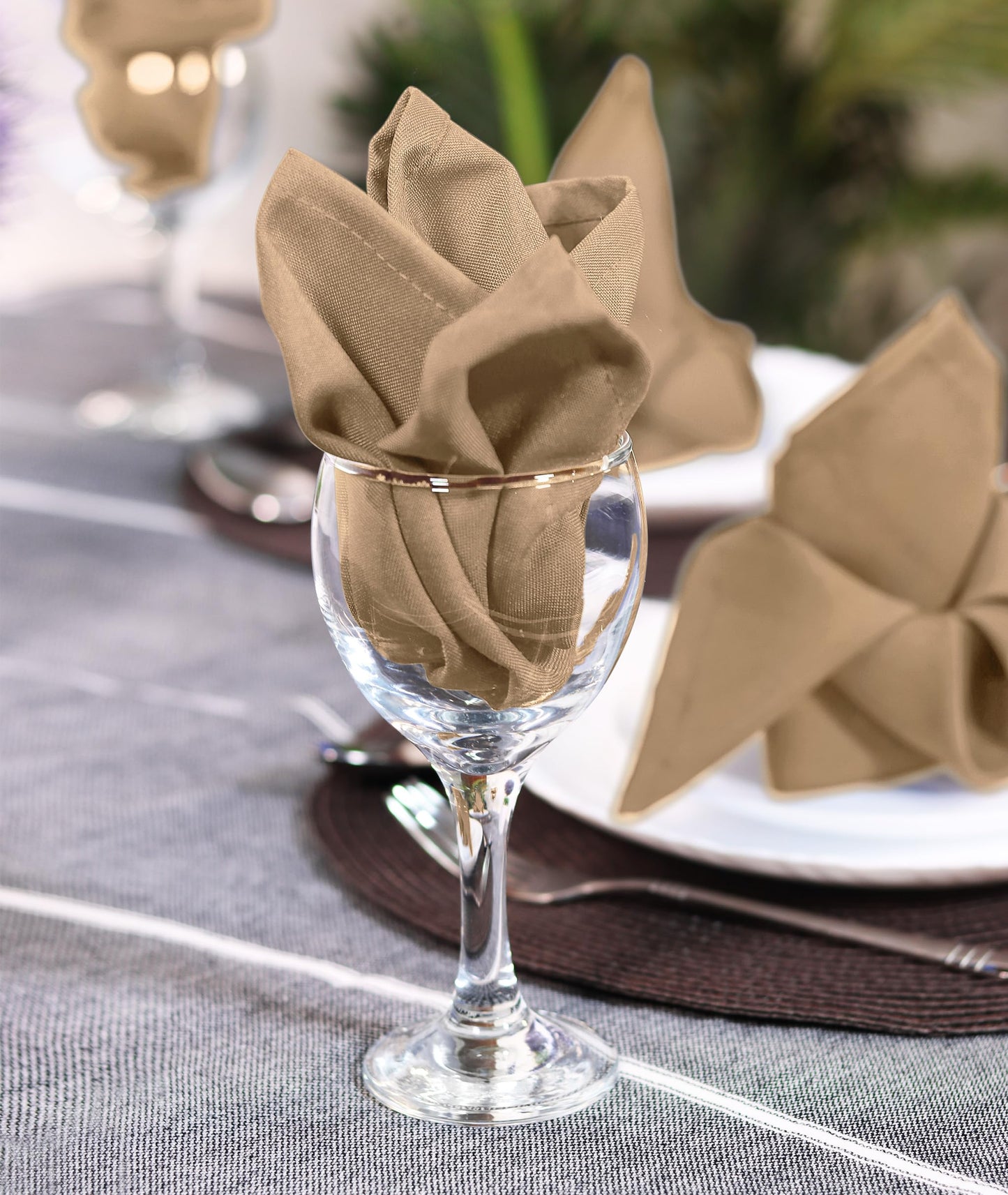 Utopia Home Beige Cloth Napkins (144 Pack, 20x20Inches), Ideal Dinner Napkins for Party, Wedding and Lunch/Dinner