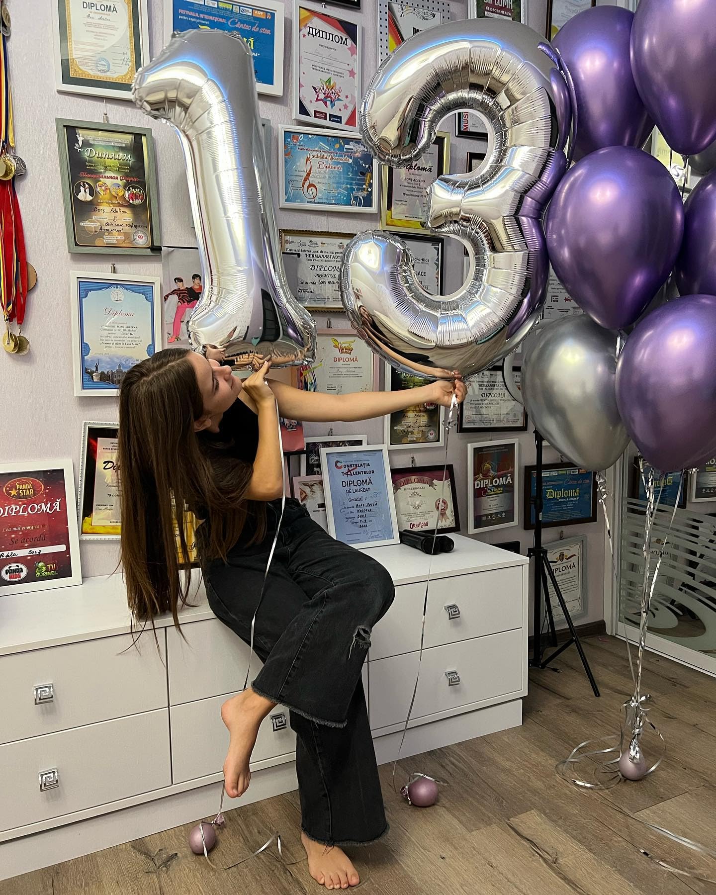 Silver Number 13 Balloon 40 inch, 13 Number Balloons, 13th Silver Birthday Decorations for Girls Boys Kids, 13 Year Old Silver Party Supplies