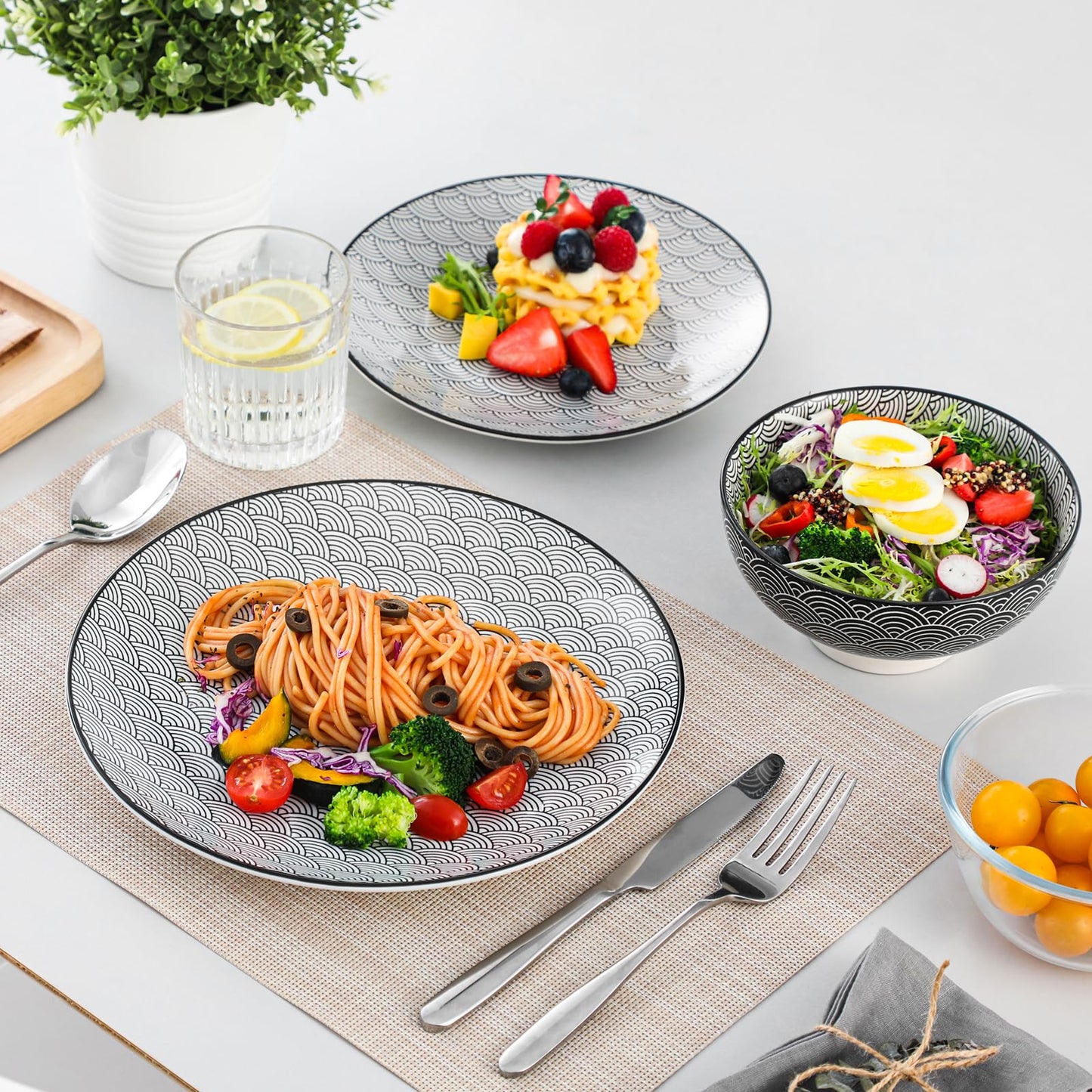 vancasso Haruka 12 Pieces Plates and Bowls Set, Ceramic Dinnerware Sets for 4, Black and White Porcelain Dishes Set
