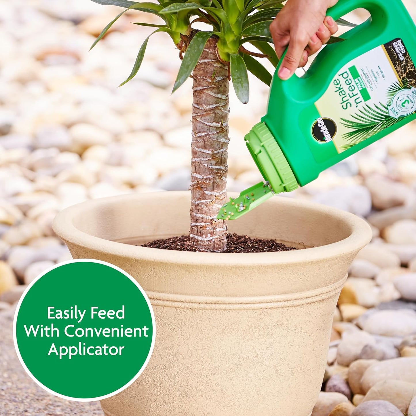 Miracle-Gro Shake 'N Feed Palm Plant Food - Fertilizer for Thriving Container & In-Ground Palm Trees | 4.5 lb
