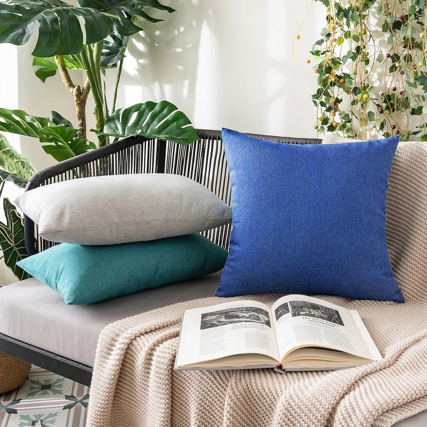 MIULEE Outdoor Waterproof Throw Pillow Covers - Pack of 2 Faux Linen Cushion Cases | 16x16 Inch Royal Blue