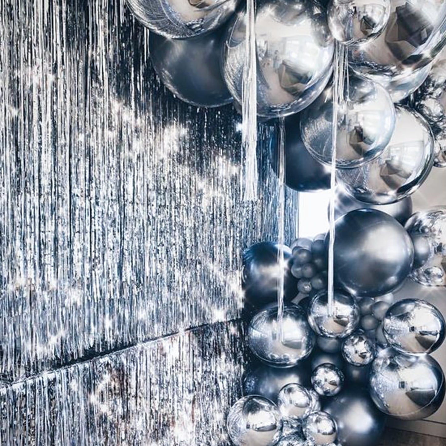 PartyWoo Foil Fringe Curtains Silver, 2 pcs 3.3x6.6 ft Silver Streamers, Fringe Backdrop, Tinsel Backdrop, Tinsel Curtain, Metallic Door Shimmer, Birthday Party Streamers, Christmas Decorations