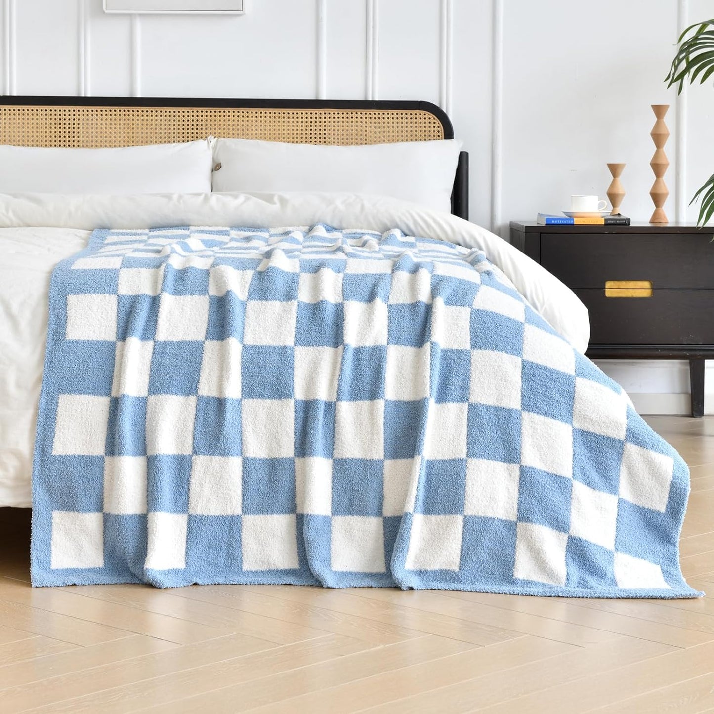 Skiennix Checkered Knitted Throw Blanket - Cozy Fluffy Plaid Design for Couch & Bed | Lightweight 50"x60" Blue