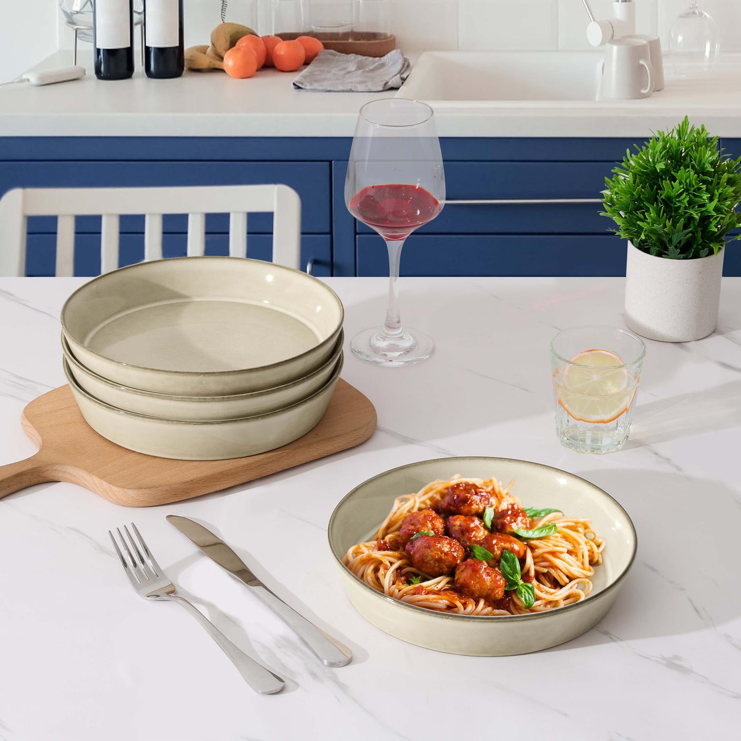 LIANYU 34oz Pasta Bowls Set of 4, 8.7’’ Wide Ceramic Bowl Plates, Shallow Stoneware Dinner Serving Plates Set for Salad, Soup, Cereal, Fruit, Dishwasher & Microwave Safe, Sandy Beige