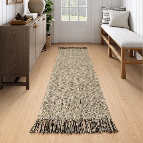 Collive Long Hallway Runners Rug 2.6x7, Farmhouse Washable Kitchen Runner Rug for Bedroom, Natural/Black Braided Woven Entryway Rug Low-Profile Front Door Floor Carpet for Laundry Bathroom Living Room