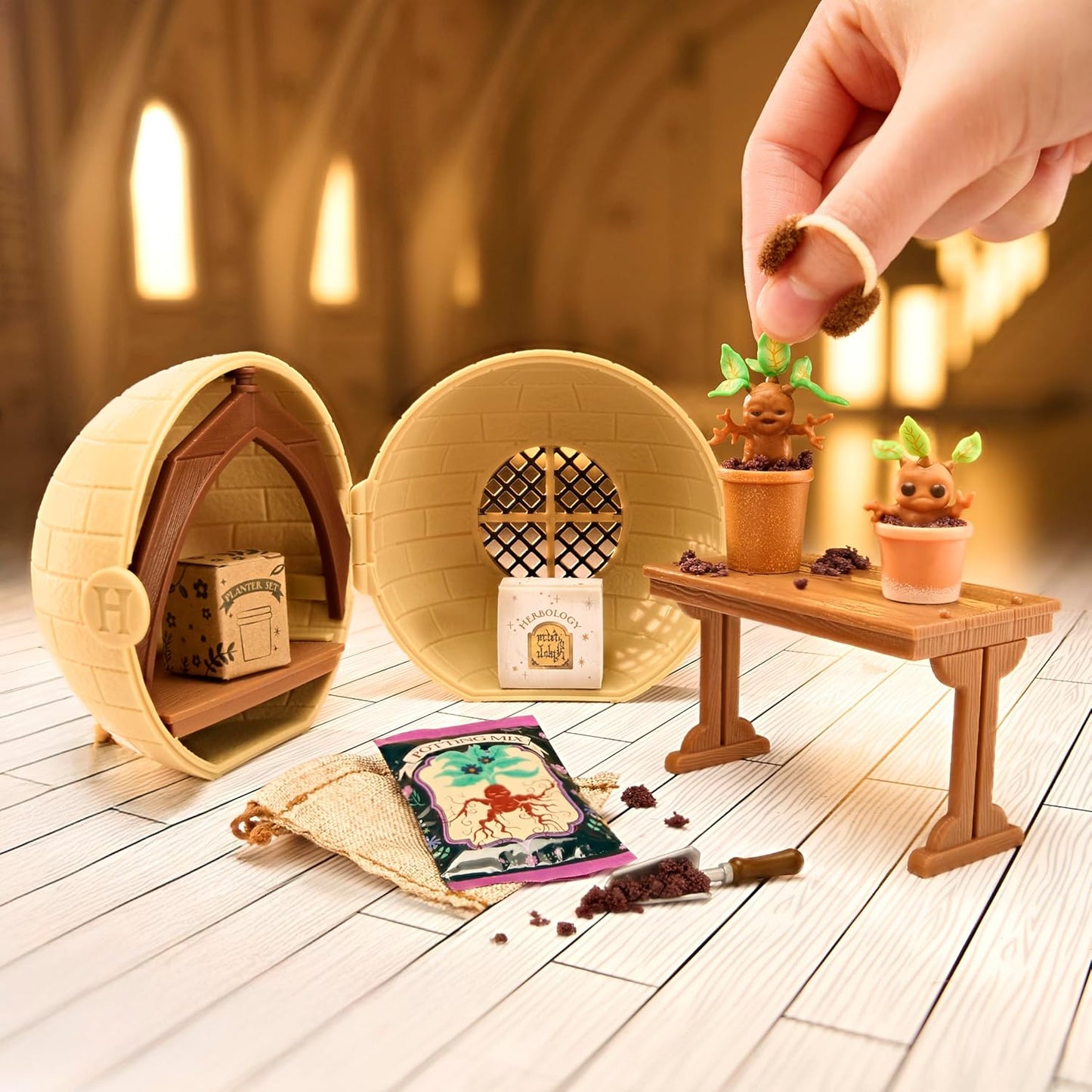 MGA's Miniverse Mini Collectibles - Back to Hogwarts Harry Potter 2-Pack | Mystery Blind Packaging, DIY Fun