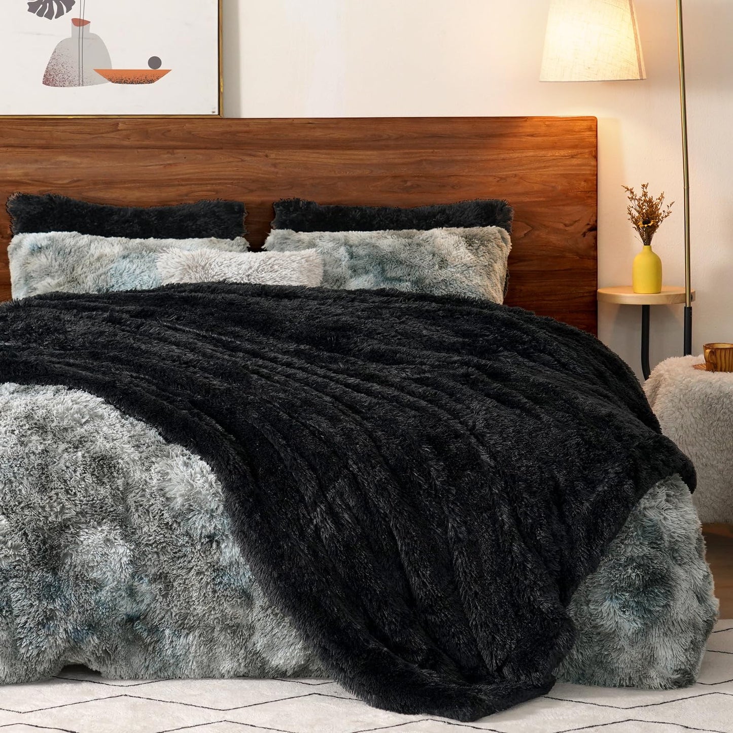 PHF Luxury Fuzzy Faux Fur King Comfy Plush Thick Fluffy Blanket, Warm Soft Shaggy, Elegant Furry Throw for Home Decor, Bed, Couch, Chair, Sofa, Black, 108" x 90"