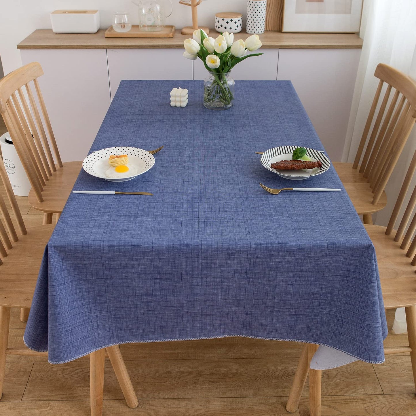 Pioggia Vinyl Tablecloth with Flannel Backing Rectangle Waterproof Oil-Proof Plastic Table Cloth Wipeable PVC Table Cover for Indoor and Outdoor (Blue, 60 x 84 Inch)