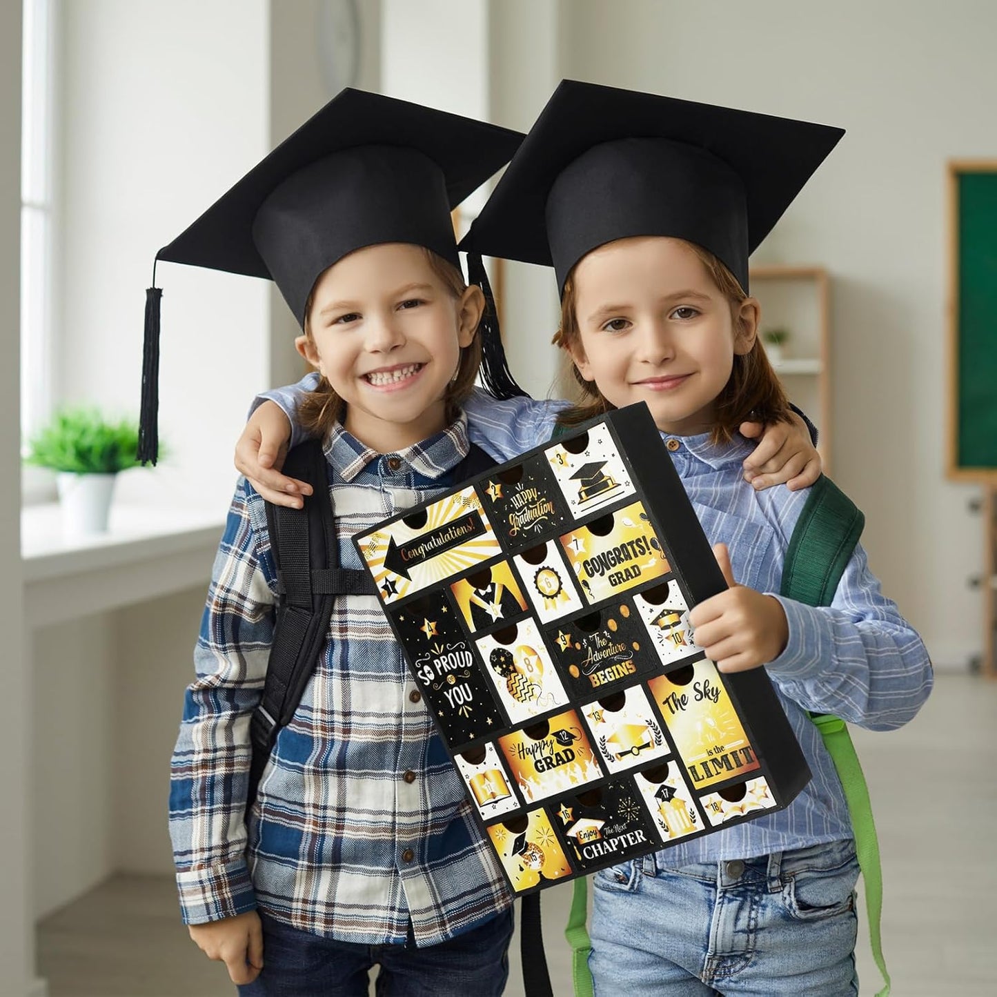 Novabright Graduation Countdown Calendar - 18 Days Fillable Advent Box with 18 Drawers | Black Gold