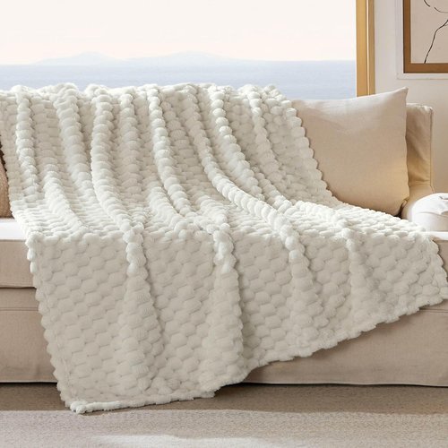Bedsure Off White Throw Blanket - Fluffy Plush 350GSM Fleece for Cozy Home Decor | 50x60 Inches
