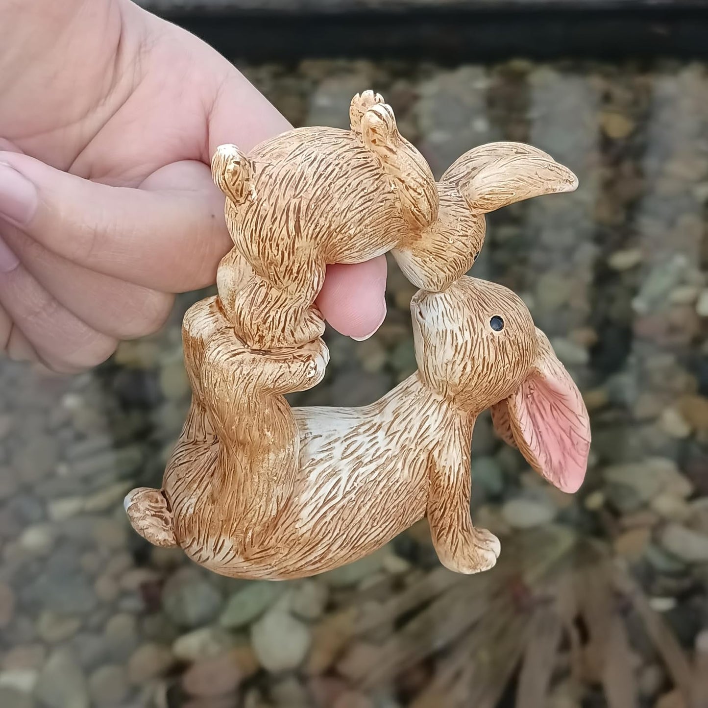 Regine Switzerland Rabbit-Shaped Statues - Charming Easter Ornaments | Perfect Gifts for Him & Her