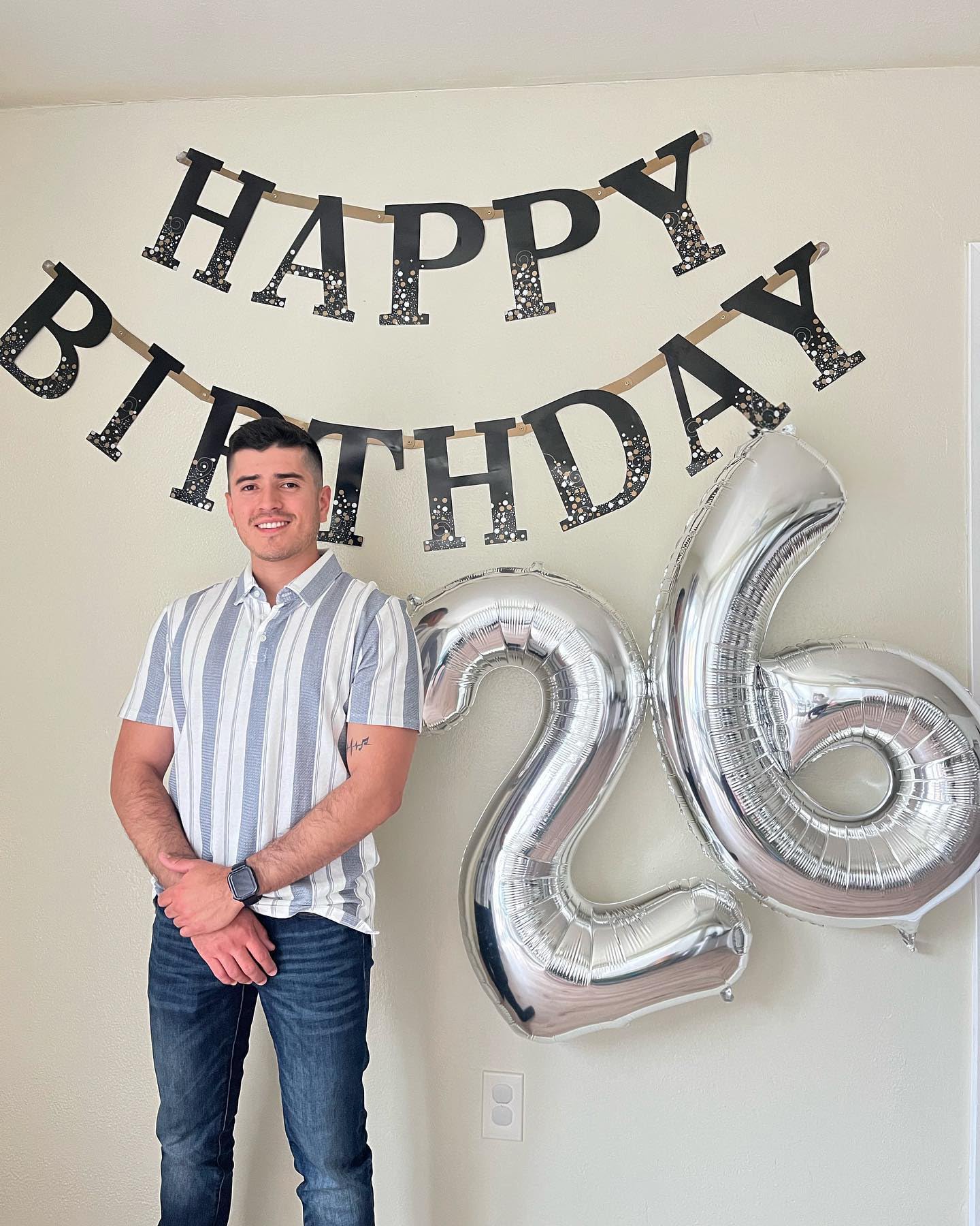Silver 6 Balloon, Number Balloons 40 Inch, 6th Balloons for Birthday Decorations, Silver Party Supplies 6 Birthday Balloon, Number 6 Balloon