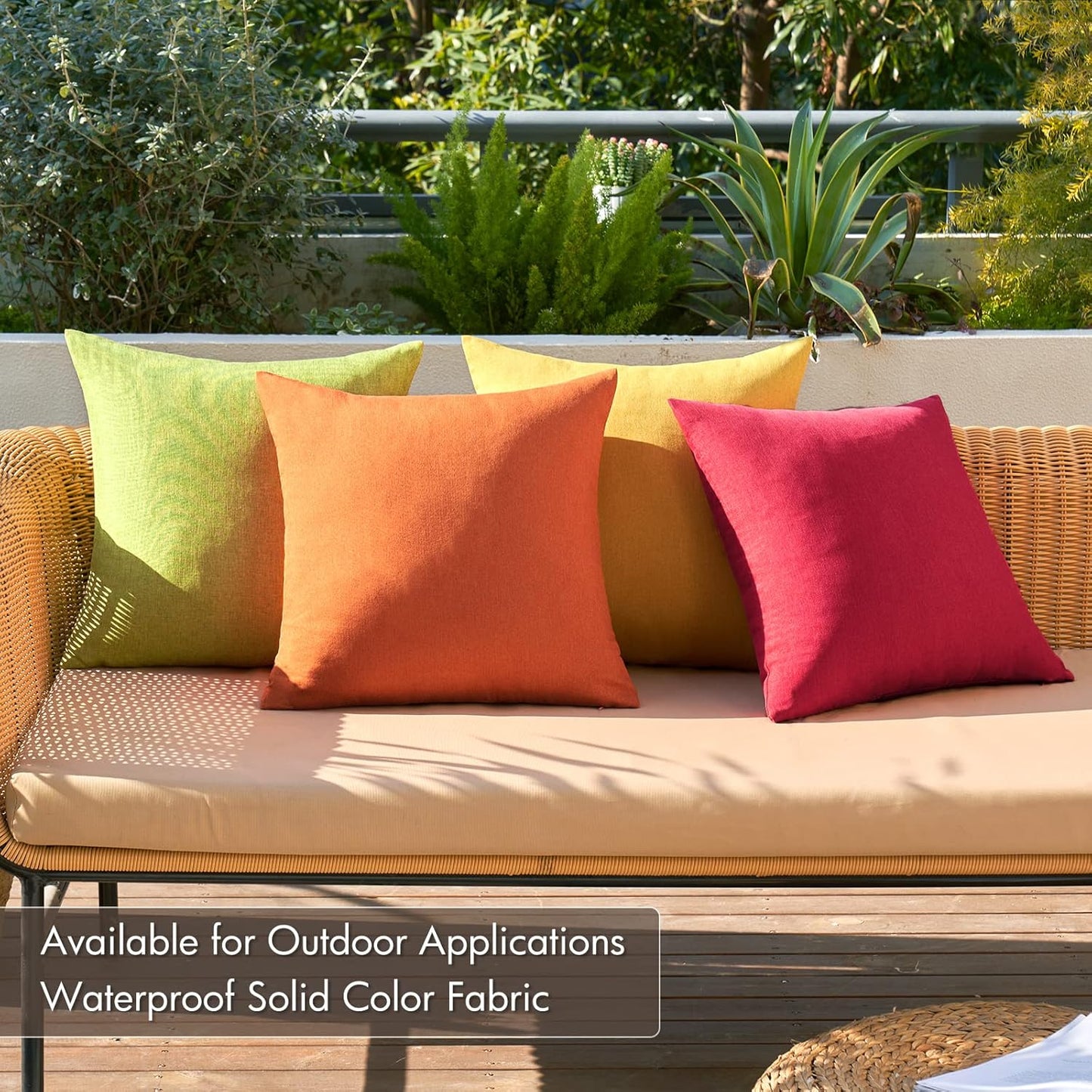 MIULEE Decorative Outdoor Throw Pillow Covers - Waterproof Farmhouse Cushion Cases | 18x18 Inch Red/Green (Pack of 4)