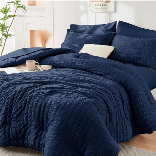 HYMOKEGE Queen Comforter Set - Lightweight 3-Piece Bedding Set with Soft Down Alternative - Navy Blue