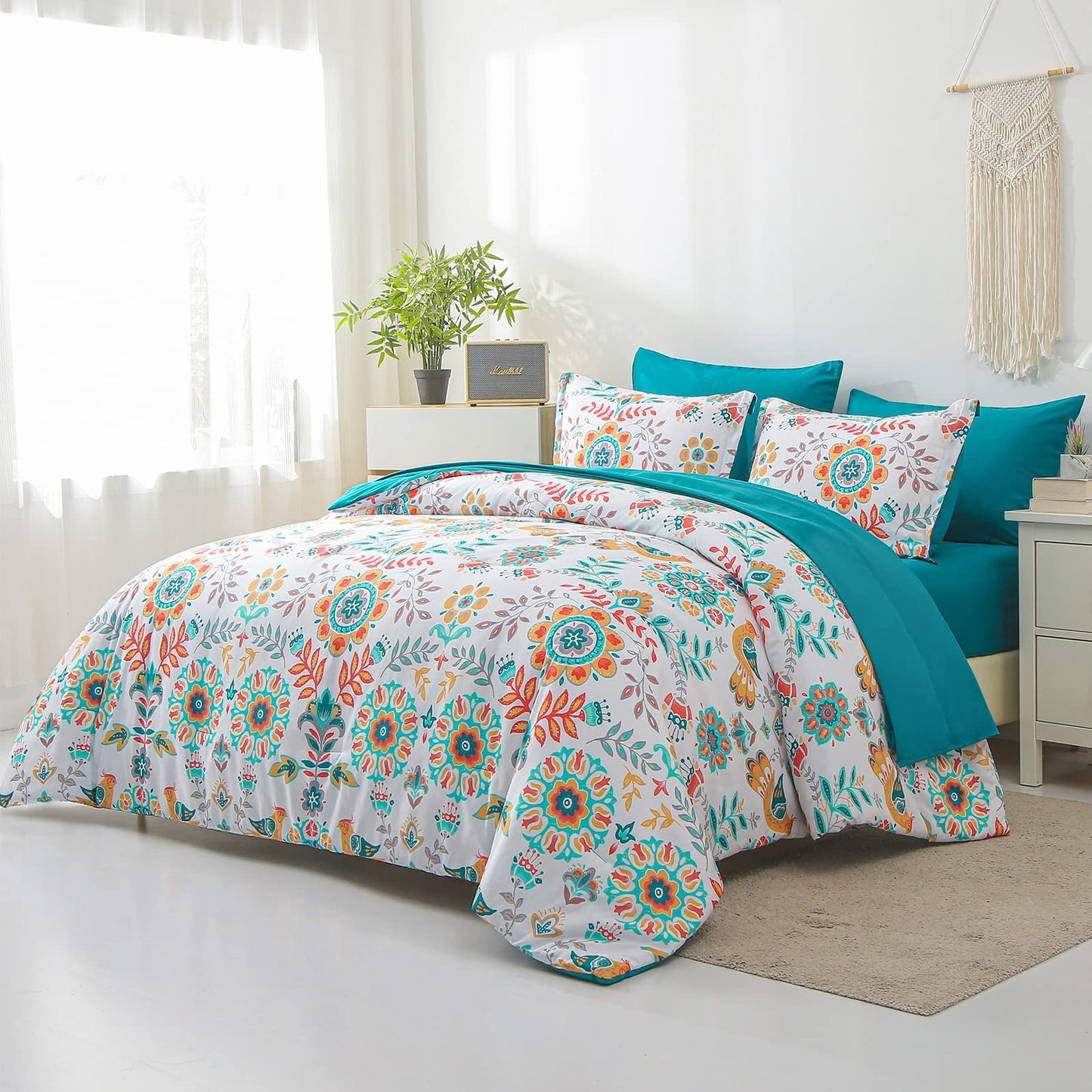 DHSFKBE Boho Comforter Set King - 7 Pieces Bed in a Bag Floral Medallions Design, Bohemian Comforter Set with Sheets, Soft Microfiber Complete Bedding Sets All Season (Teal Blue, King)