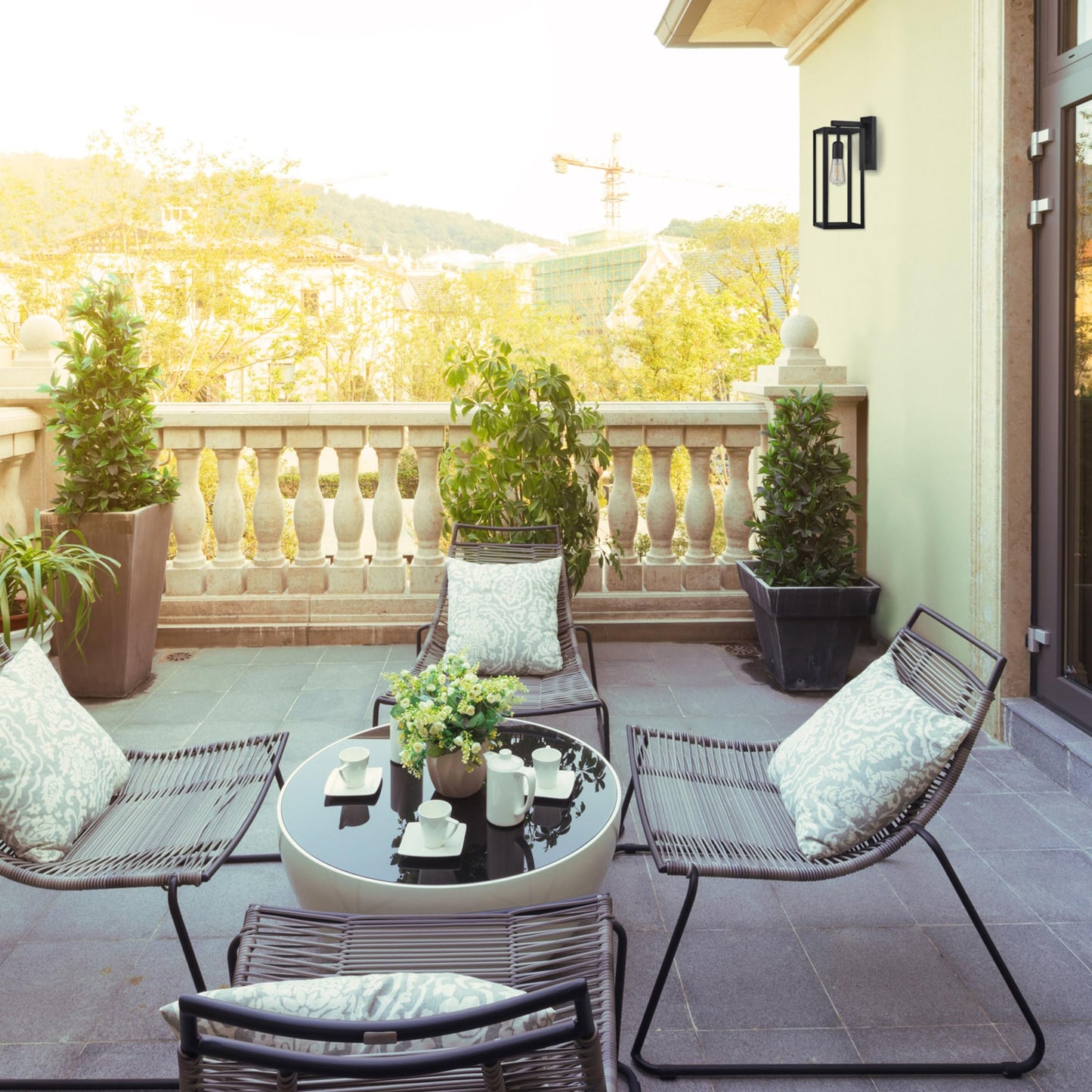 GLOBE Electric 44176 1-Light Outdoor/Indoor Wall Sconce, Matte Black Finish, Clear Glass Shade, Weather-Resistant Modern Exterior Light