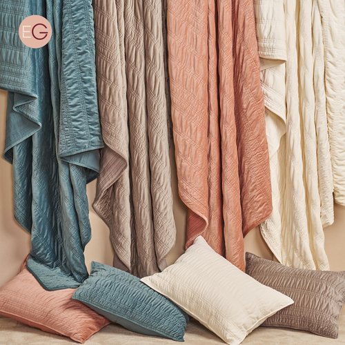 Evergrace King Size Quilt Set - Luxury Ultra Soft Ruched Bedding with 2 Shams | Lightweight Vintage Textured Bedspread in Khaki Tan