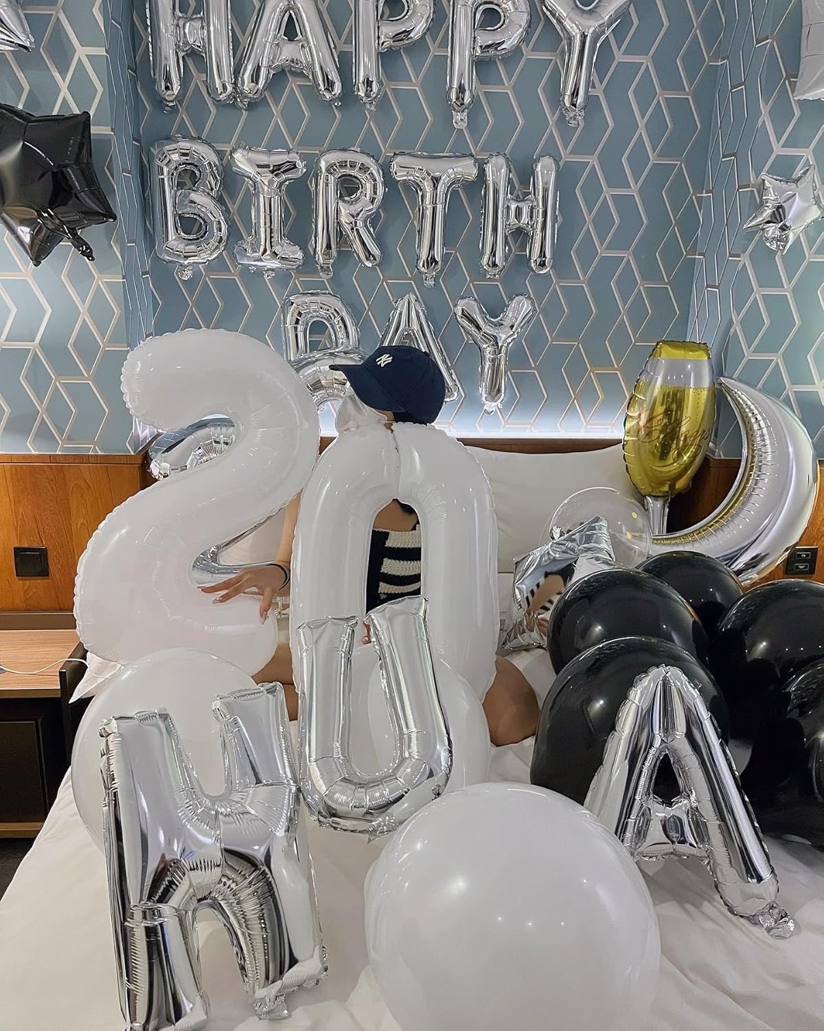 Translucent Number 60 Balloon by [Brand Name] - 40-Inch White Birthday Decoration for 60th Celebration