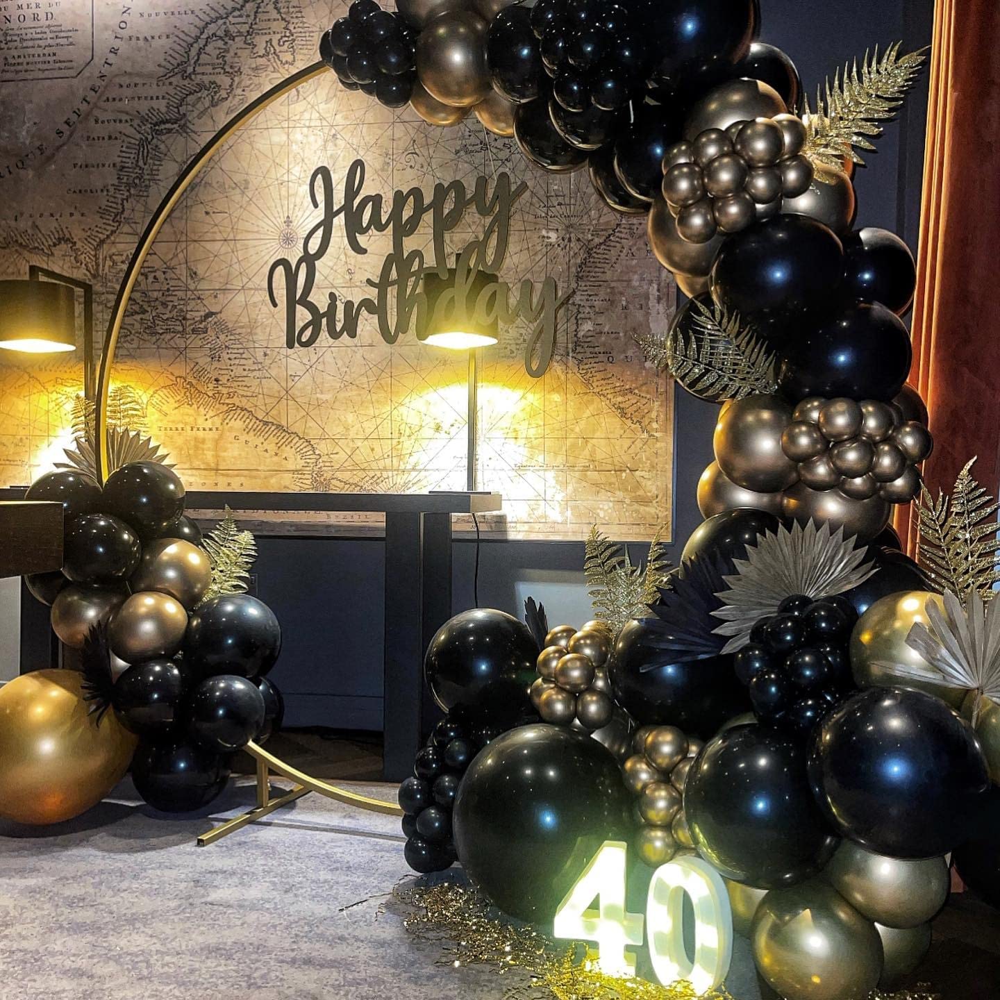 Bezente Black Gold Balloons Garland Kit, 100Pcs Black Gold Metallic Chrome and Gold Confetti Balloons Arch with Tape for New Year 2026,Wedding, Birthday,Graduation,Special Events Party Decoration