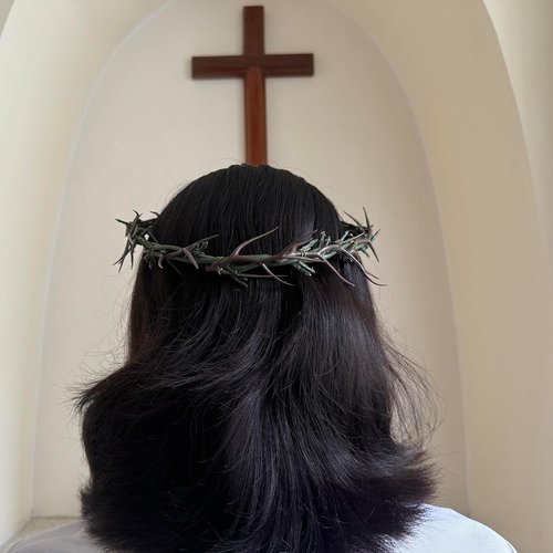 Crown of Thorns | 8-10" Diameter Easter Tree Decoration - Passion of Christ Mini Ornament