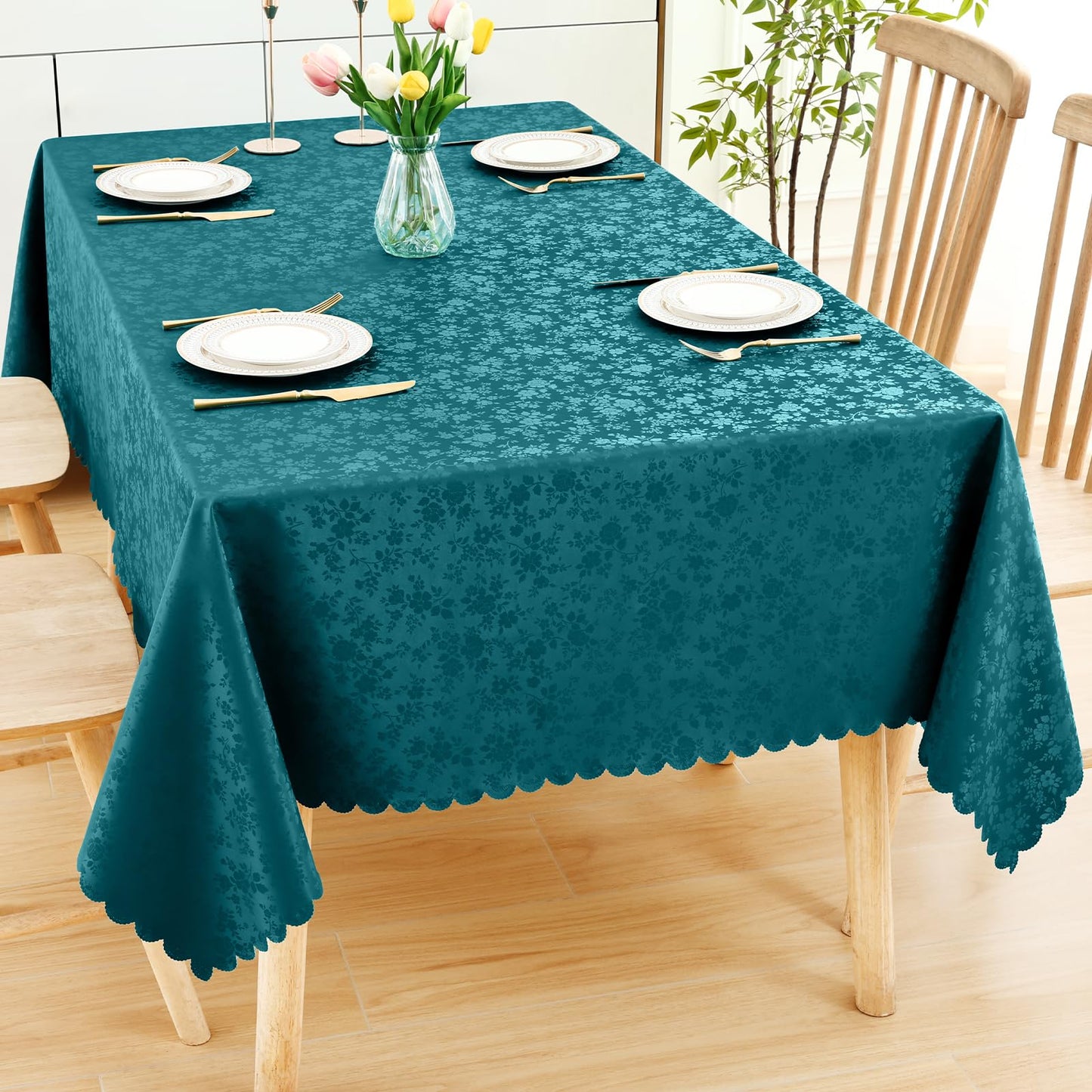 Smiry Rectangle Table Cloth, Waterproof Heavy Duty Vinyl Tablecloths, Wipeable Washable Table Cover for Kitchen and Dining Room (Emerald Green, 70" X 90")