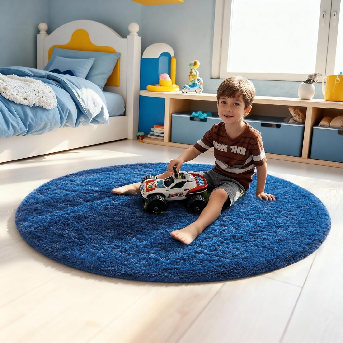 Ophanie Blue Round Rug - 4Ft Fluffy Plush Area Rug for Kids' Room | Soft Shaggy Carpet Decor