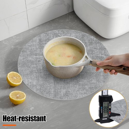 Homaxy Round Faux Leather Placemats and Coasters, Washable Dual-Side Table Mats, Wipeable Heat-Resistant Dining Place Mats for Outdoor and Indoor, Set of 6, Diameter 13 and 3.93 inch, Light Grey