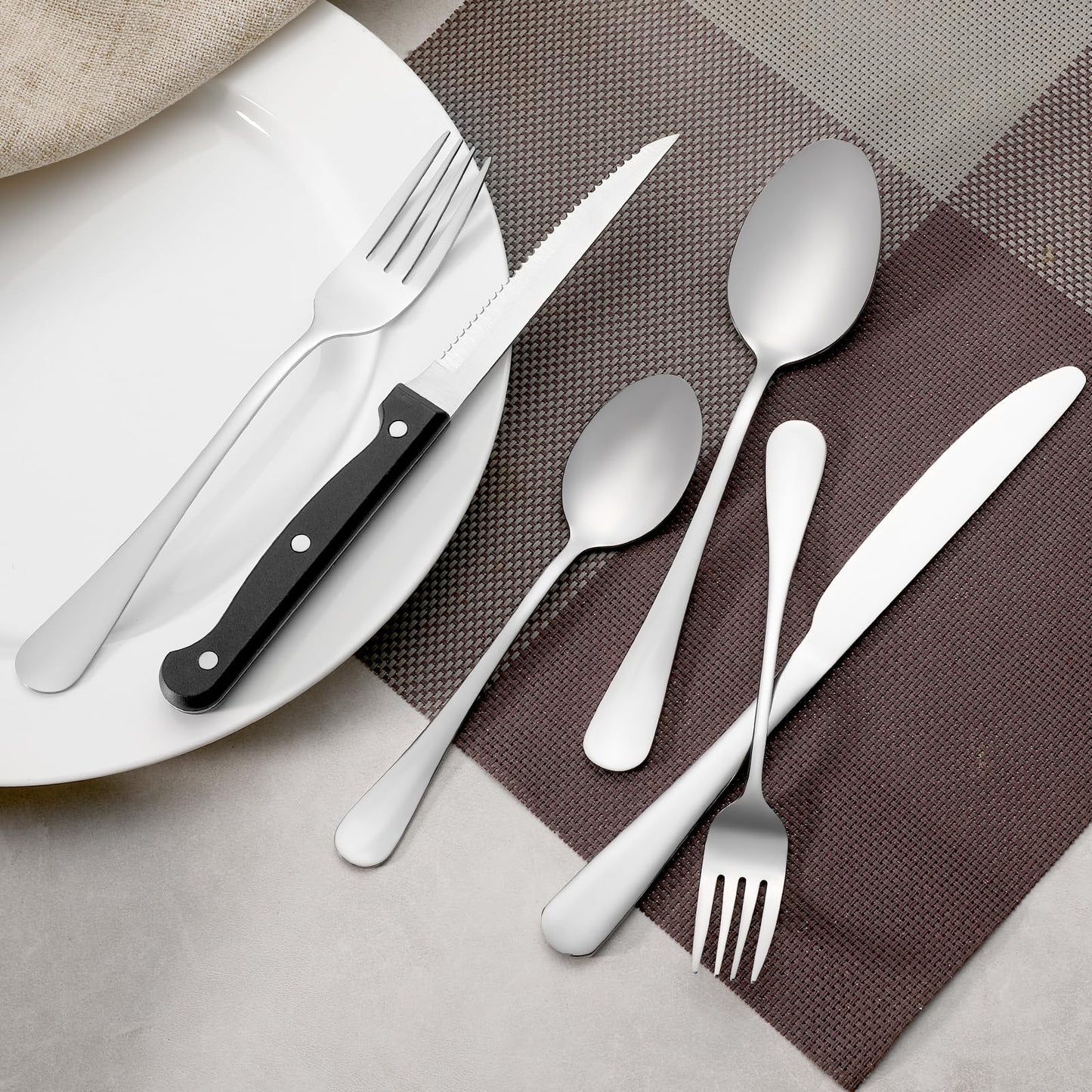 12 Piece Dinner Forks Set, Food-Grade Stainless Steel Forks Silverware, Cutlery Fork, Dessert Fork, Metal Forks for Home, Kitchen or Restaurant, Mirror Polished, Dishwasher Safe - 7.5 Inch