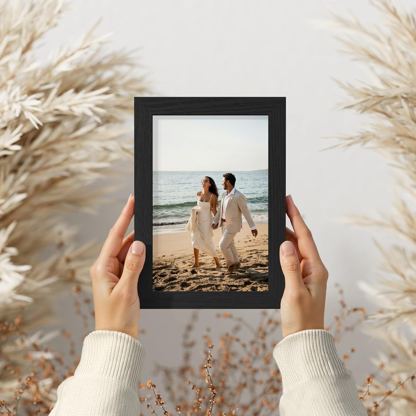 Vittanly 4x6 Picture Frame Set of 3 - Versatile Wall Mount & Tabletop Display | Black Engineered Wood