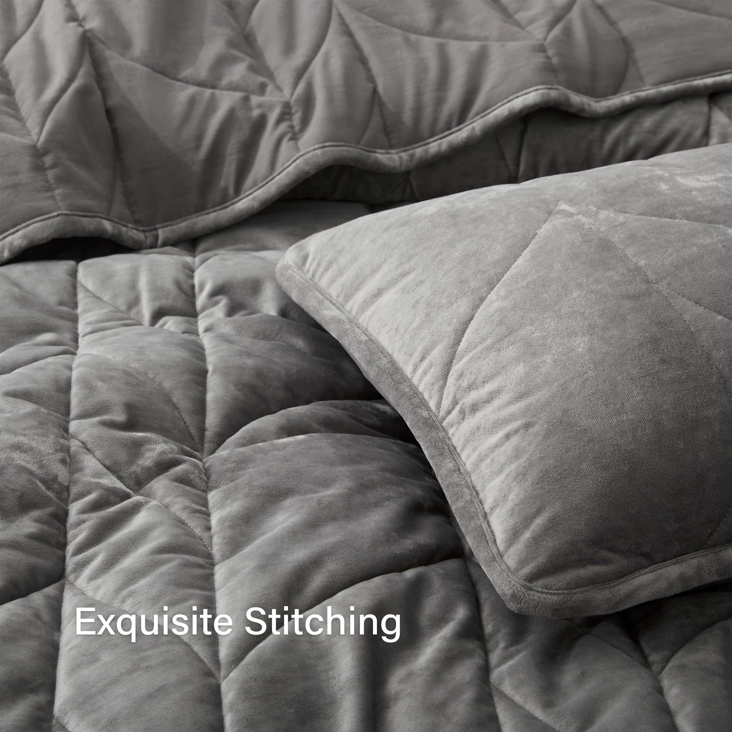 Oli Anderson Velvet Quilt Set Queen Size - Lightweight Bedspread Coverlet - Soft Velvet Comforter Set - Reversible Quilted Bedding Set for All Seasons - Ash Blue - 3 PCS (1 Quilt, 2 Pillow Shams)