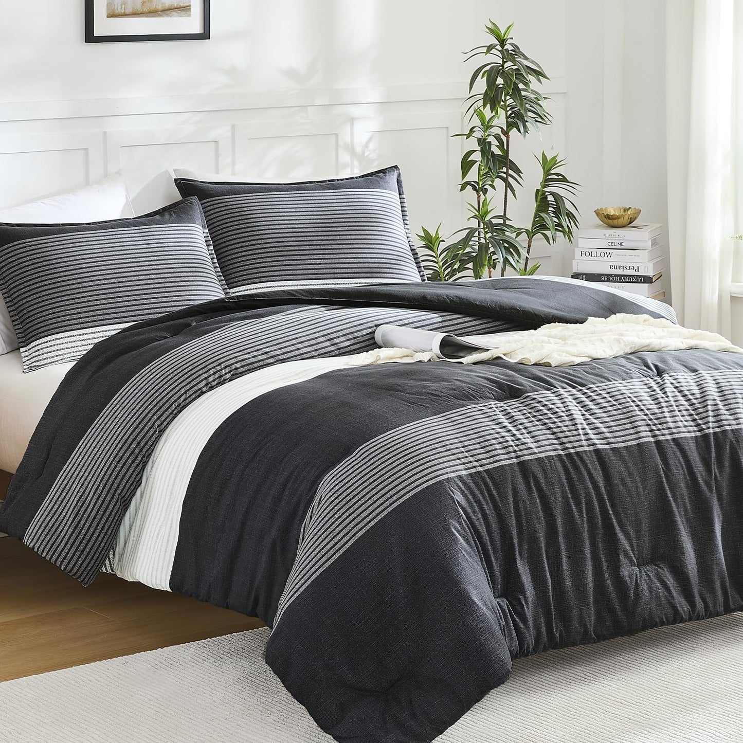 Litanika Comforter King Size Set Black White Grey - 3 Pieces Lightweight Bedding Comforter Set, Fluffy Down Alternative Comforter (1 Comforter, 2 Pillowcases)