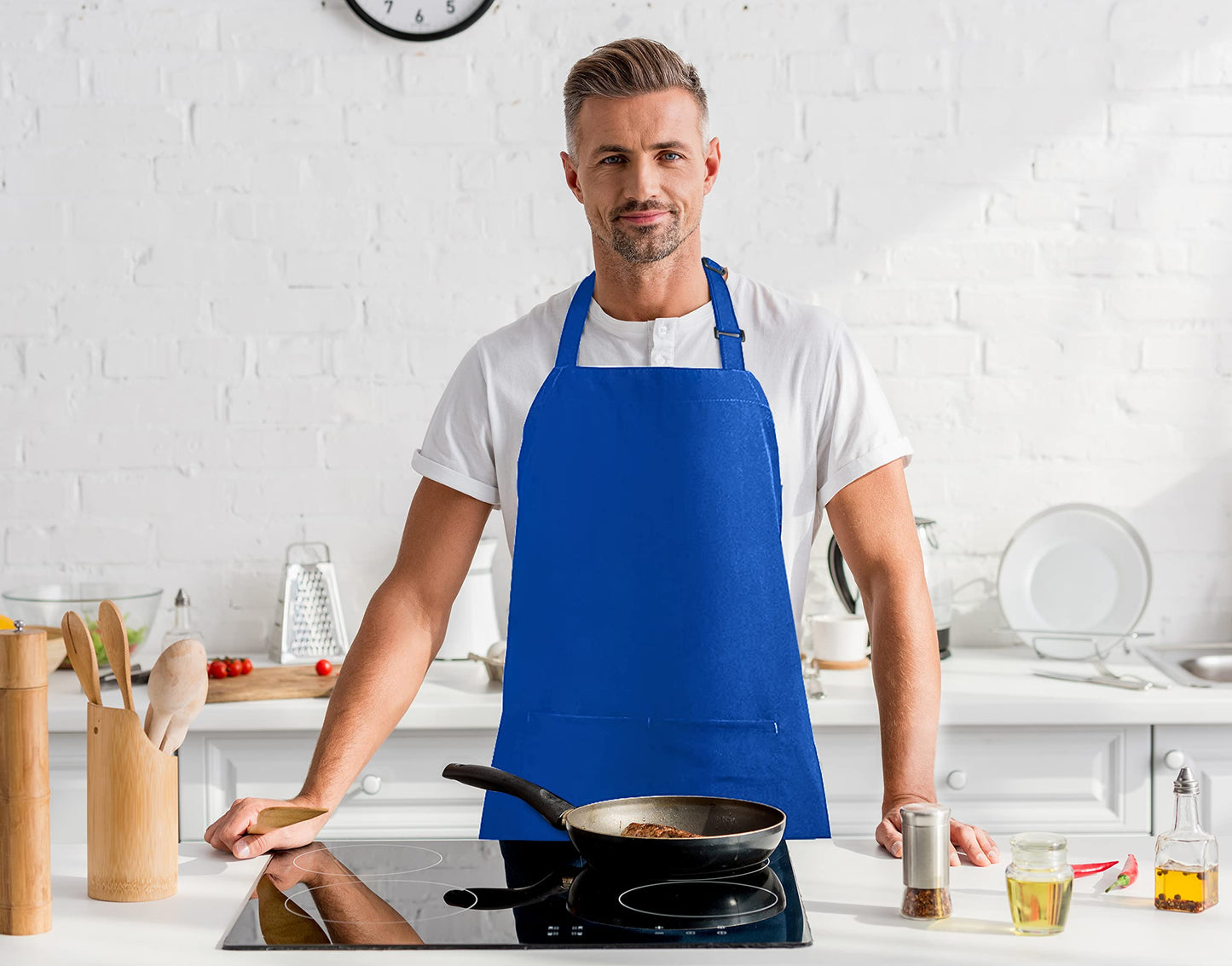 Utopia Kitchen 2 Pack Bib Apron, Adjustable with 2 Pockets, Water and Oil Resistant, Cooking Kitchen Chef Apron for Women Men