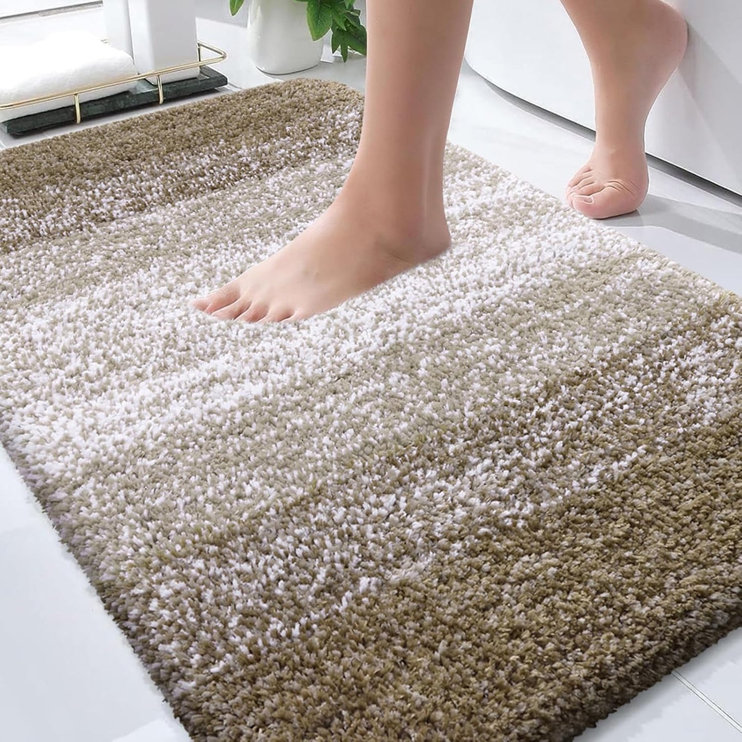 OLANLY Bathroom Rugs - Extra Soft Microfiber Mat 36x24 | Quick Dry, Rubber Backing, Machine Washable, Coffee Color