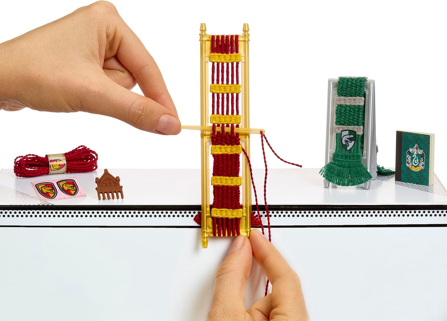 MGA's Miniverse Mini Collectibles - Back to Hogwarts Harry Potter 2-Pack | Mystery Blind Packaging, DIY Fun