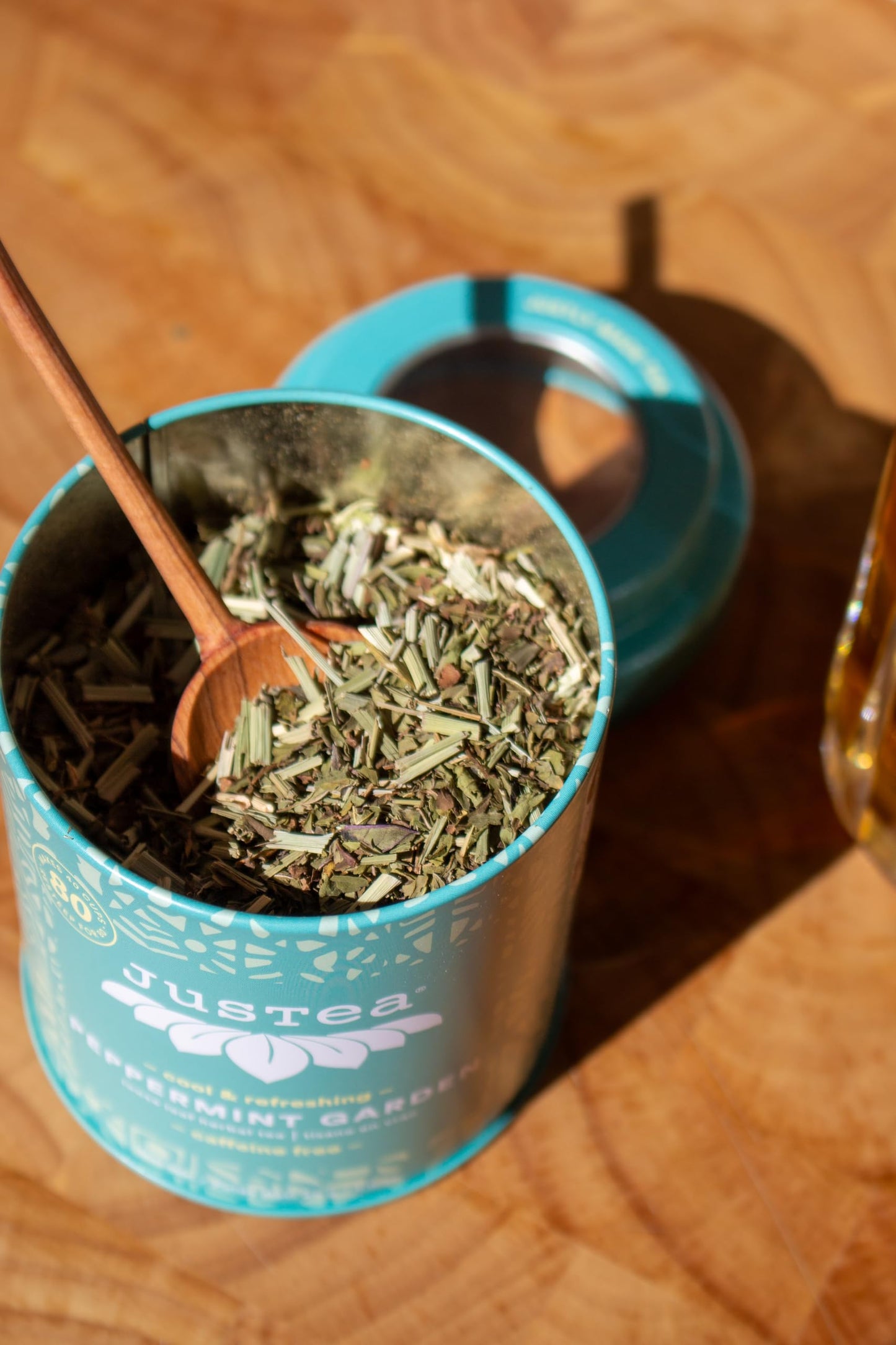 JusTea PEPPERMINT GARDEN | Loose Leaf Herbal Tea | Tin with Hand Carved Tea Spoon | 40+ Cups (1.6oz) | Caffeine Free | Award-Winning | Fair Trade | Non-GMO