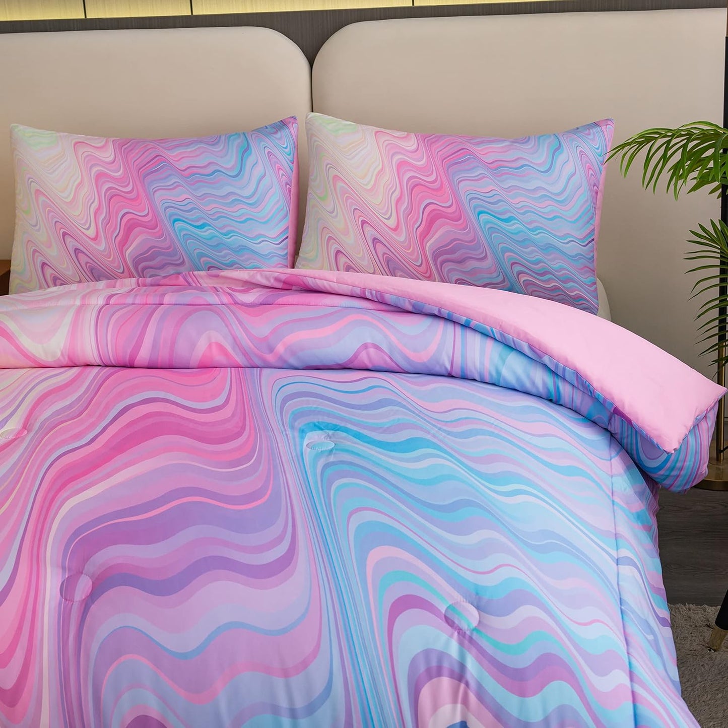 Bodhi Rainbow Graffiti Football Bedding for Boys & Teens - Full Comforter Set with Matching Pillowcases