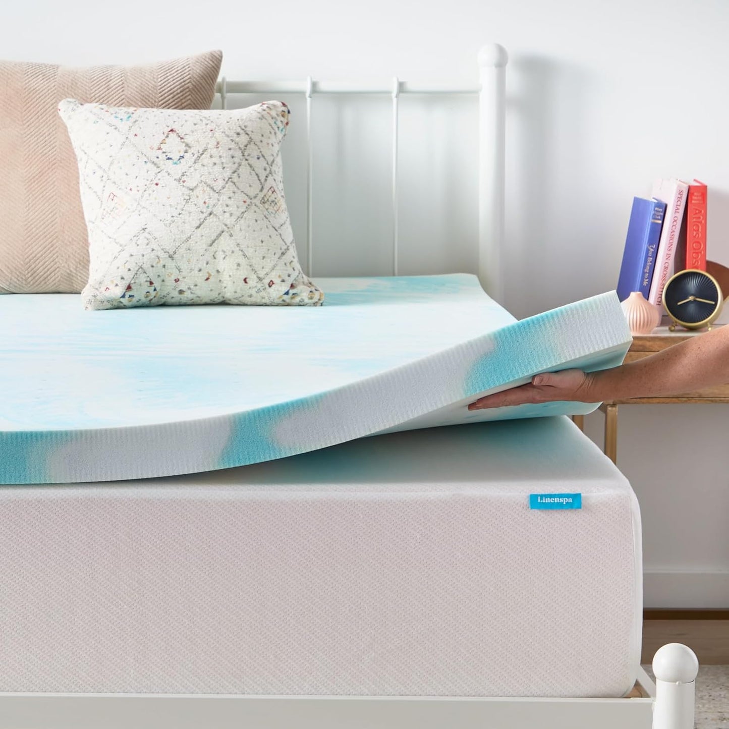 Linenspa 3 Inch Gel Memory Foam Mattress Topper - Cooling & Ventilated Queen Size - Pressure Relief & CertiPUR Certified