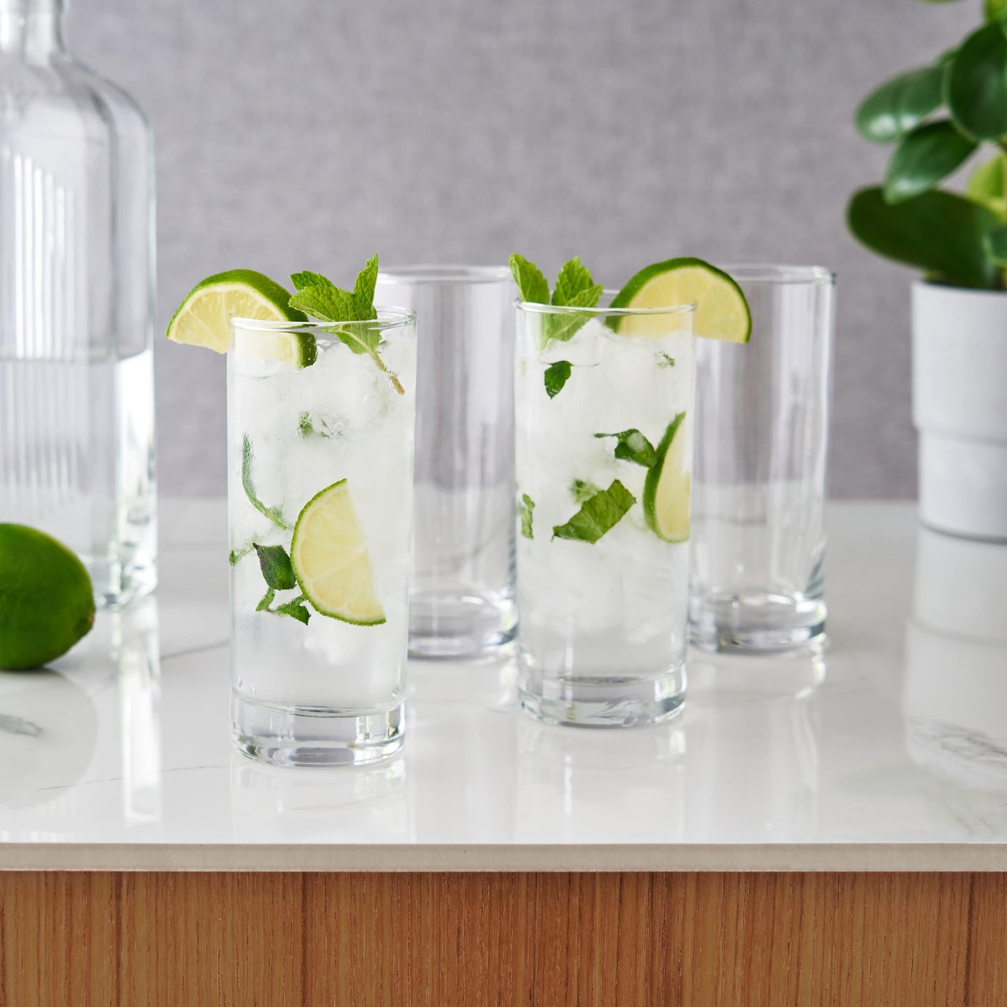 True Highball Glasses, Tall Glass Tumbler for Cocktails, Mojito Iced Tea Juices, Soda Water Drinking Cups, Kitchen Glassware, Home Bar, 11 oz Set of 4