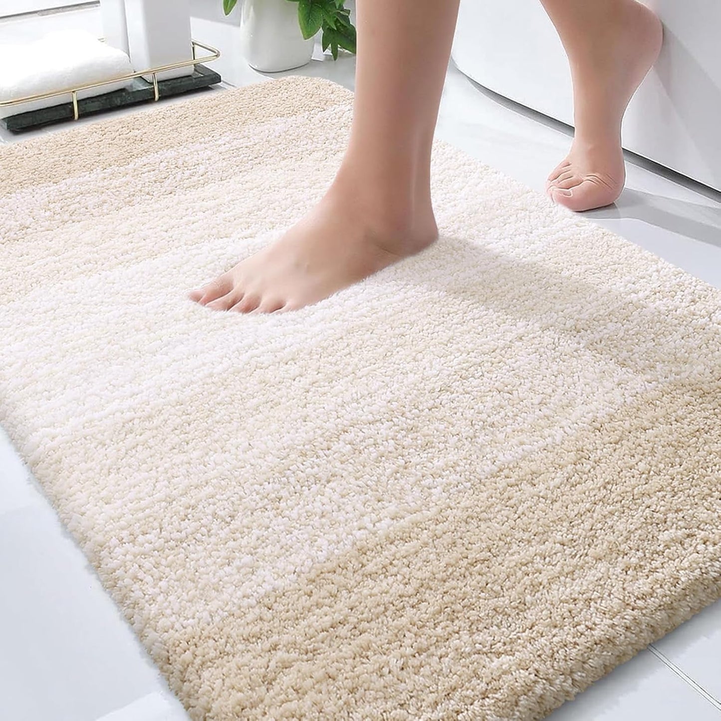 OLANLY Bathroom Rugs - Extra Soft Microfiber Mat | Quick-Dry, Machine Washable, 30x20, Light Beige